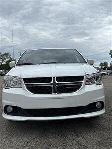 2019 Dodge Grand Caravan SXT   - Photo 6 - Wintersville, OH 43953