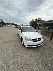 2019 Dodge Grand Caravan SXT   - Photo 5 - Wintersville, OH 43953