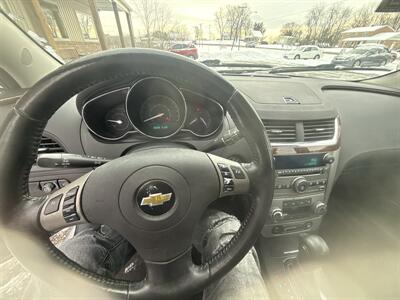 2011 Chevrolet Malibu LTZ - Photo 6 - Wintersville, OH 43953