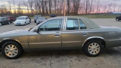 2004 Mercury Grand Marquis LS   - Photo 3 - Wintersville, OH 43953