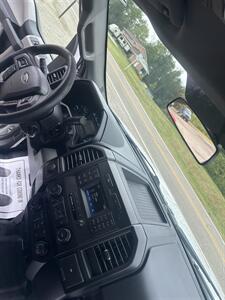 2017 Ford F-150 XL   - Photo 19 - Wintersville, OH 43953