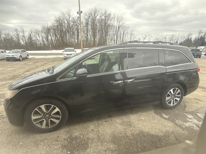 2014 Honda Odyssey Touring Elite   - Photo 1 - Wintersville, OH 43953