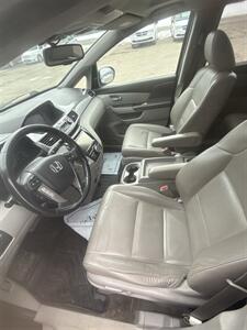 2014 Honda Odyssey Touring Elite   - Photo 9 - Wintersville, OH 43953