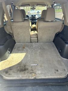 2012 Toyota RAV4   - Photo 10 - Wintersville, OH 43953