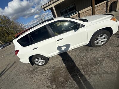 2012 Toyota RAV4   - Photo 5 - Wintersville, OH 43953