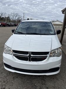 2017 Dodge Grand Caravan SE   - Photo 2 - Wintersville, OH 43953