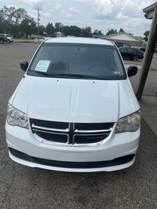 2017 Dodge Grand Caravan SE - Photo 2 - Wintersville, OH 43953