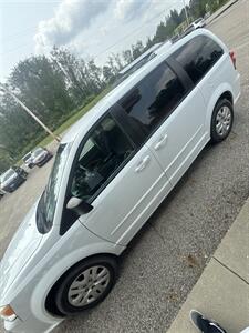 2017 Dodge Grand Caravan SE Van