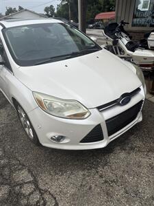 2012 Ford Focus SEL - Photo 2 - Wintersville, OH 43953