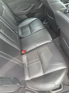 2012 Ford Focus SEL - Photo 7 - Wintersville, OH 43953
