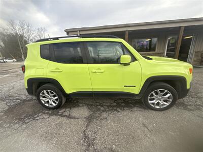 2018 Jeep Renegade Latitude   - Photo 2 - Wintersville, OH 43953
