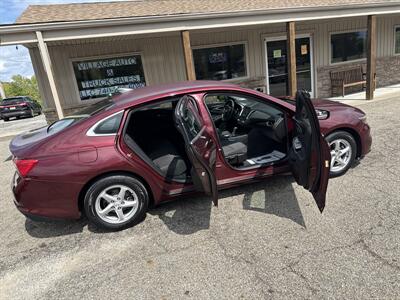 2016 Chevrolet Malibu LS   - Photo 5 - Wintersville, OH 43953