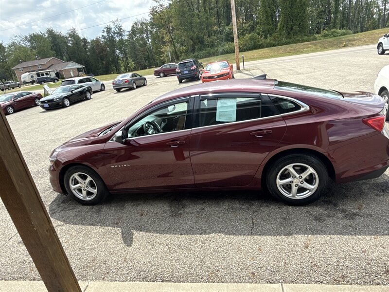 2016 Chevrolet Malibu LS  