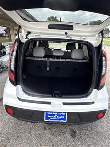 2018 Kia Soul   - Photo 13 - Wintersville, OH 43953