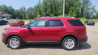 2016 Ford Explorer XLT   - Photo 3 - Wintersville, OH 43953