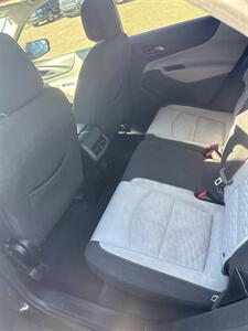2019 Chevrolet Equinox LS   - Photo 9 - Wintersville, OH 43953