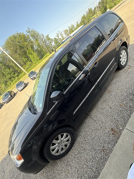 2014 Chrysler Town and Country Touring  
