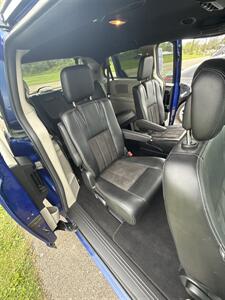 2019 Dodge Grand Caravan SXT - Photo 11 - Wintersville, OH 43953