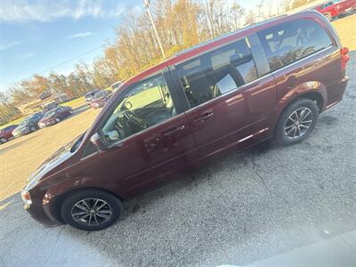 2017 Dodge Grand Caravan SXT Van