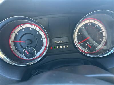 2017 Dodge Grand Caravan SXT   - Photo 9 - Wintersville, OH 43953