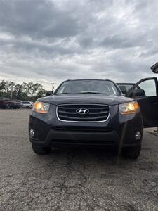 2010 Hyundai SANTA FE SE   - Photo 11 - Wintersville, OH 43953