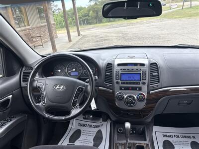2010 Hyundai SANTA FE SE   - Photo 13 - Wintersville, OH 43953