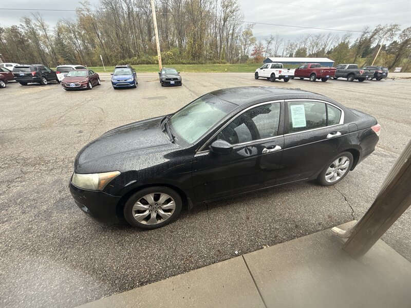 2010 Honda Accord EX-L V6   - Photo 1 - Wintersville, OH 43953