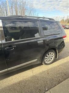 2011 Toyota Sienna LE 7-Passenger - Photo 5 - Wintersville, OH 43953