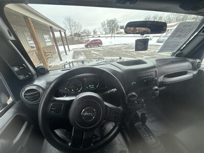 2013 Jeep Wrangler Sport - Photo 8 - Wintersville, OH 43953