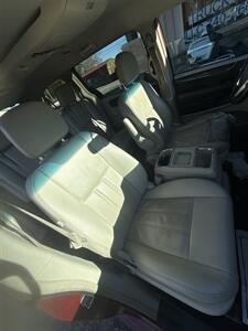2012 Chrysler Town & Country Touring   - Photo 8 - Wintersville, OH 43953