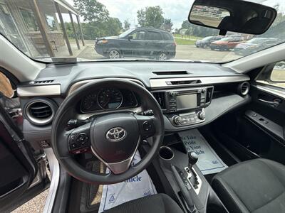 2014 Toyota RAV4 XLE - Photo 6 - Wintersville, OH 43953