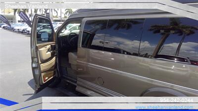 2021 GMC Savana 2500   - Photo 5 - Pompano Beach, FL 33064