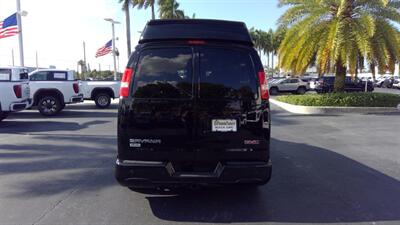 2026 GMC Savana 2500  9 PASSENGER LMT SE EXTENDED EXPLORER - Photo 3 - Pompano Beach, FL 33064