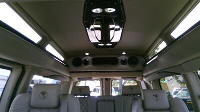 2025 GMC Savana 2500  LIMITED SE 7 PASSENGER - Photo 11 - Pompano Beach, FL 33064