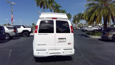 2025 GMC Savana 2500  LIMITED SE 7 PASSENGER - Photo 3 - Pompano Beach, FL 33064