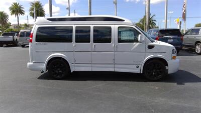 2025 GMC Savana 2500  LIMITED SE 7 PASSENGER - Photo 6 - Pompano Beach, FL 33064