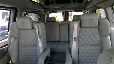 2025 GMC Savana 2500  LIMITED SE 7 PASSENGER - Photo 14 - Pompano Beach, FL 33064