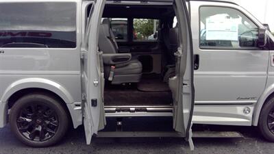 2026 GMC Savana 2500  LIMITED SE 7 PASSENGER - Photo 6 - Pompano Beach, FL 33064