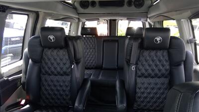2025 GMC Savana 2500  LIMITED SE 7 PASSENGER - Photo 15 - Pompano Beach, FL 33064