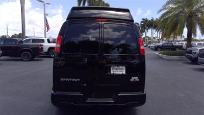 2025 GMC Savana 2500  LIMITED SE 7 PASSENGER - Photo 3 - Pompano Beach, FL 33064