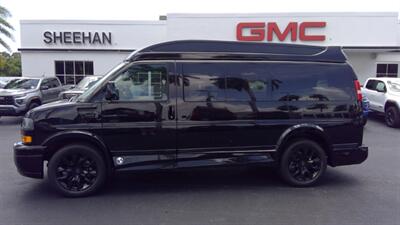 2025 GMC Savana 2500  LIMITED SE 7 PASSENGER - Photo 2 - Pompano Beach, FL 33064