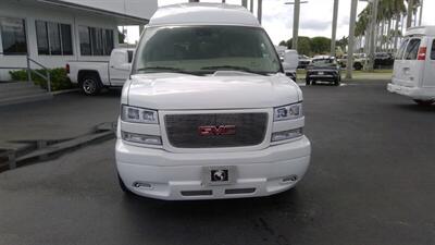 2024 GMC Savana 2500  LIMITED SE 9 PASSENGER - Photo 5 - Pompano Beach, FL 33064