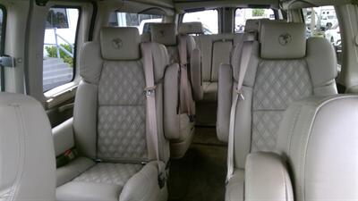 2024 GMC Savana 2500  LIMITED SE 9 PASSENGER - Photo 12 - Pompano Beach, FL 33064