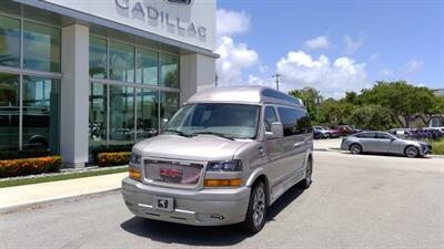 2025 GMC Savana 2500  9 PASSENGER LMT SE EXTENDED EXPLORER - Photo 1 - Pompano Beach, FL 33064
