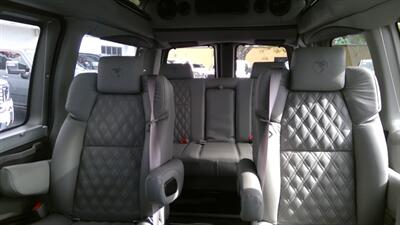 2026 GMC Savana 2500  LIMITED SE 7 PASSENGER - Photo 18 - Pompano Beach, FL 33064