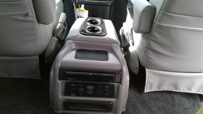 2026 GMC Savana 2500  LIMITED SE 7 PASSENGER - Photo 10 - Pompano Beach, FL 33064