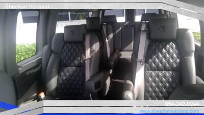 2024 GMC Savana 2500  LMT/SE 9 PASSENGER VAN - Photo 5 - Pompano Beach, FL 33064