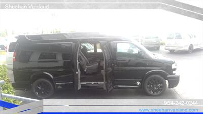 2024 GMC Savana 2500  LMT/SE 9 PASSENGER VAN - Photo 10 - Pompano Beach, FL 33064