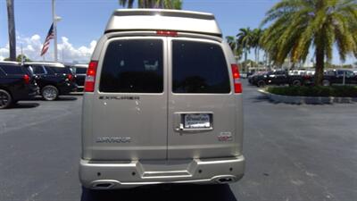2025 GMC Savana 2500  LIMITED SE EXTENDED 9 PASSENGER - Photo 3 - Pompano Beach, FL 33064