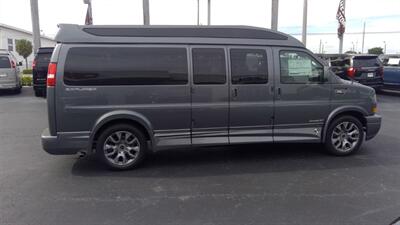 2025 GMC Savana 2500  9 PASSENGER LMT SE EXTENDED EXPLORER - Photo 6 - Pompano Beach, FL 33064